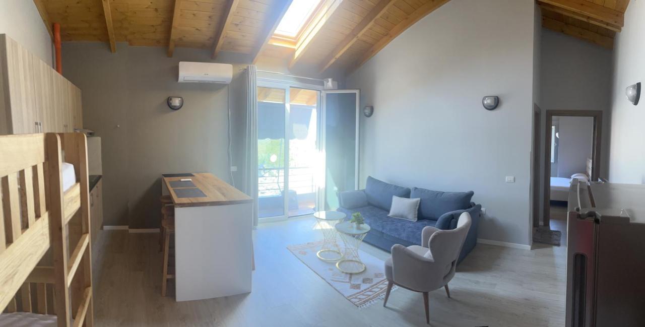 Villa Yseni Orikum Ngoại thất bức ảnh