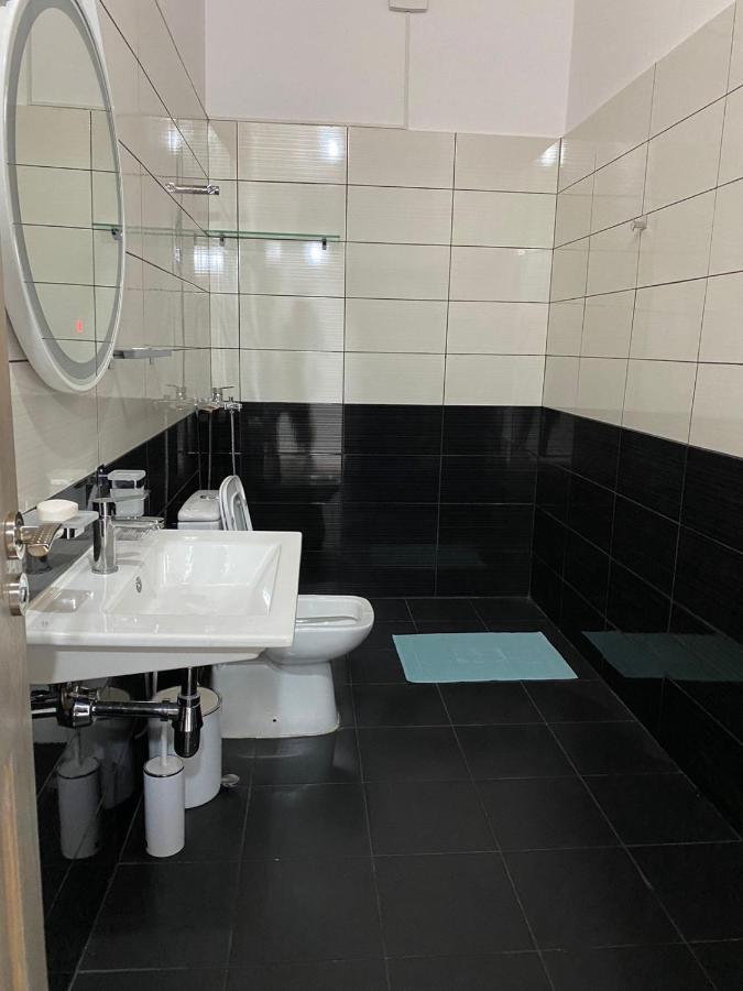 Villa Yseni Orikum Ngoại thất bức ảnh