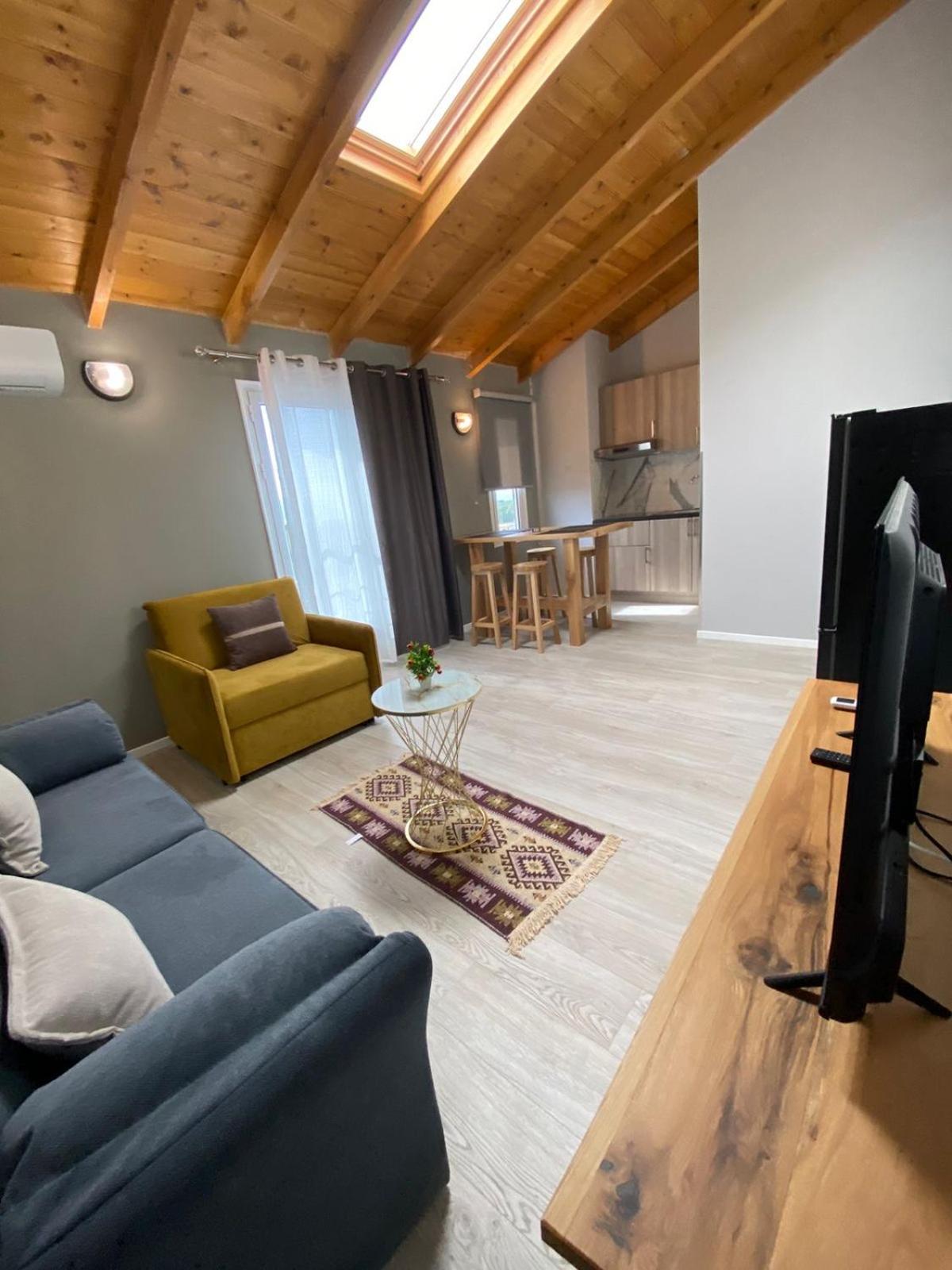 Villa Yseni Orikum Ngoại thất bức ảnh